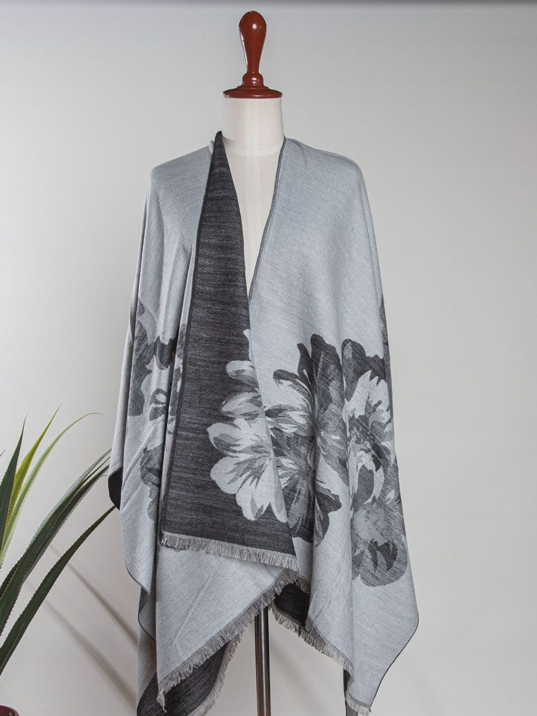 Buy WOMEN BLACK GREY CAPE SHAWL Online in Pakistan On