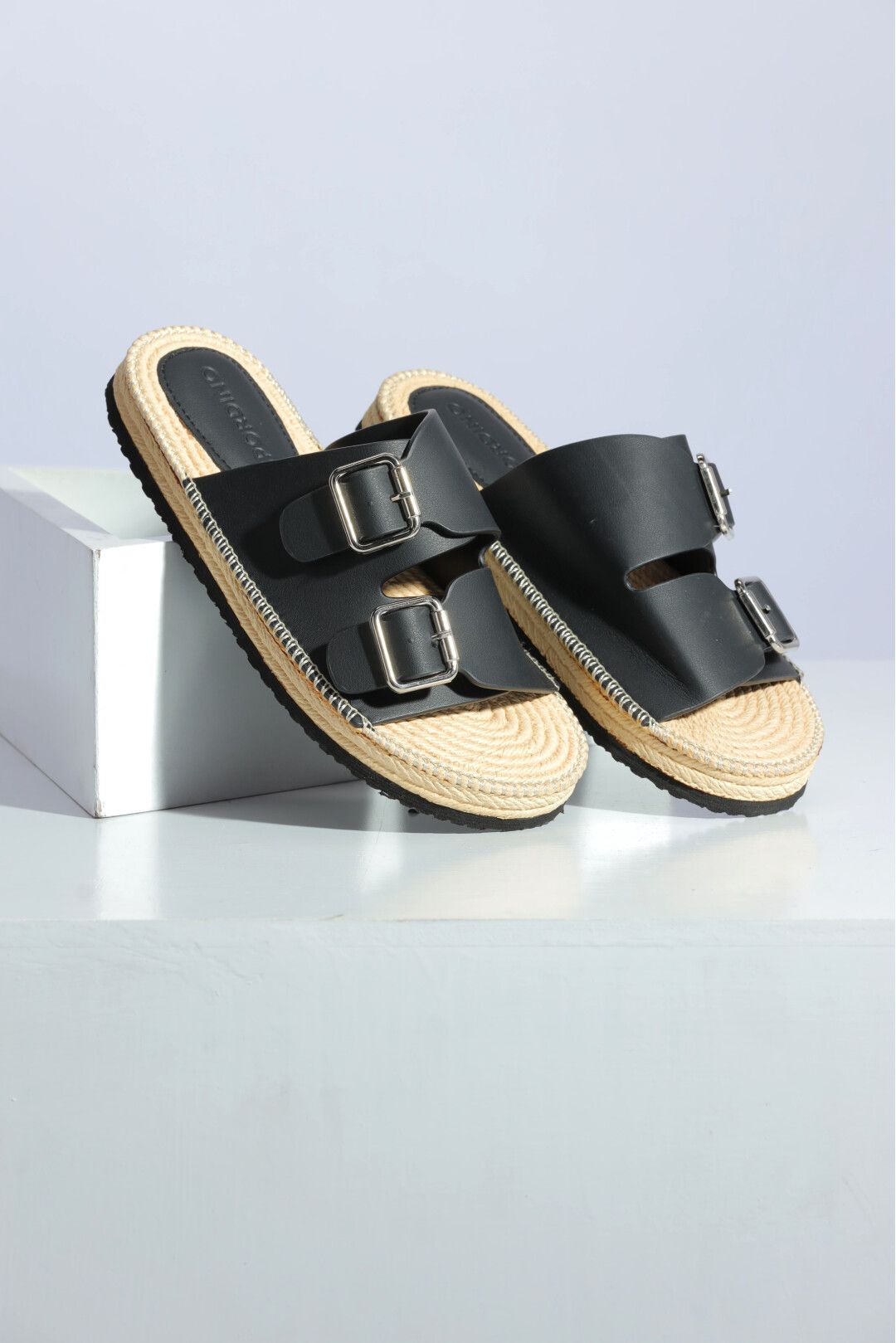 Buy Shoopen Women Premium BLACK Jute Medicated Sandal Online in