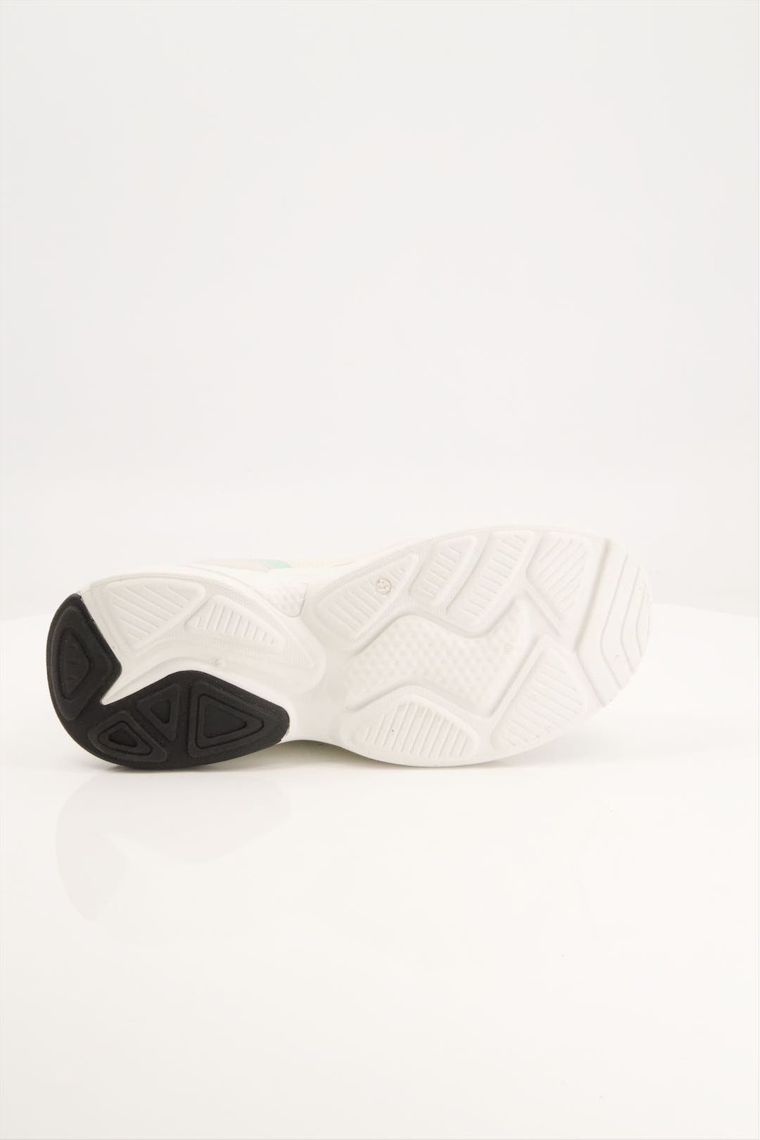 product_name