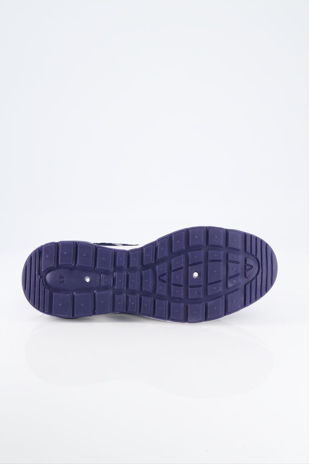 product_name